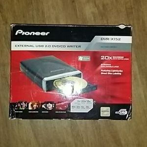 Pioneer USB 2.0 DVD/CD WRITER
